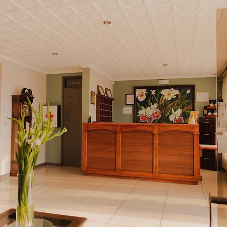 Hotel Y Restaurante El Guarco การ์ตาโก ภายนอก รูปภาพ